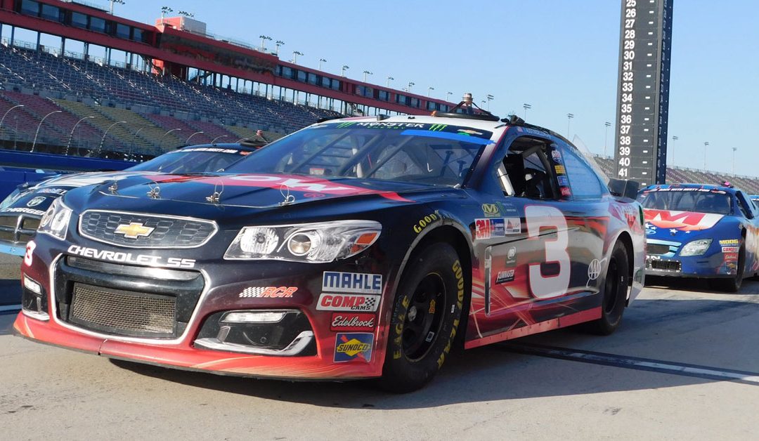 Darlington Raceway – Save 60-70% On ALL Driving Experiences On October 14th!
